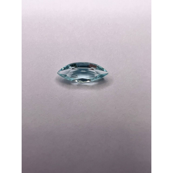 1.73 карат, Параиба голубого цвета, форма маркиз, GIA