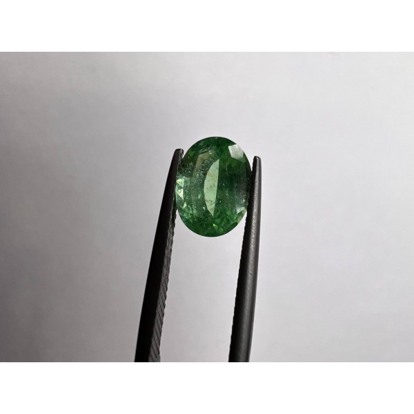2.69 карат, Параиба зеленого цвета, форма овал, GIA