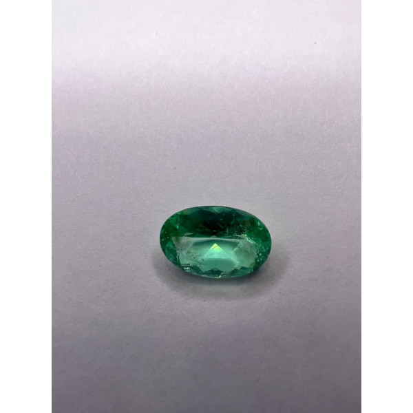 2.69 карат, Параиба зеленого цвета, форма овал, GIA