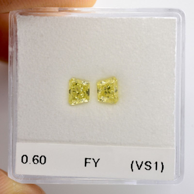 0.60 карат, фантазийные желтые бриллианты, форма трапециевидная, (VS1) чистота
